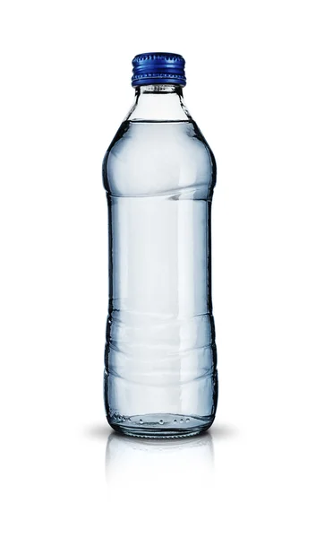 Скляна пляшка води — стокове фото