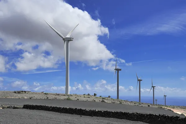 Wind turbines — Stock Photo, Image