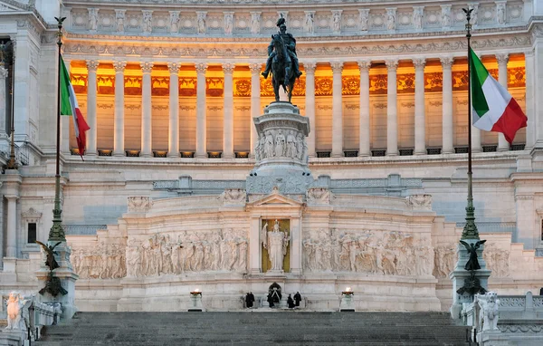 Nationaal monument van victor Emanuel ii (altare della patria), p — Stockfoto