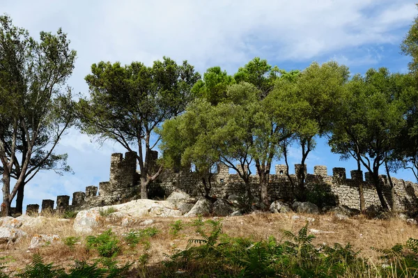 Middeleeuws kasteel castelo dos mouros, sesimbra, portugal — Stockfoto