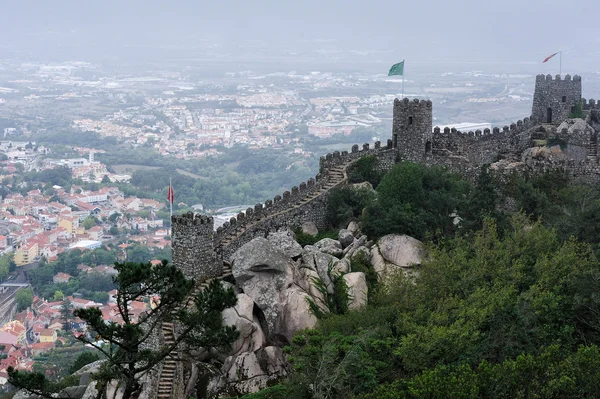 Die Burg der Mauren (castelo dos mouros), sintra, portugal — Stockfoto