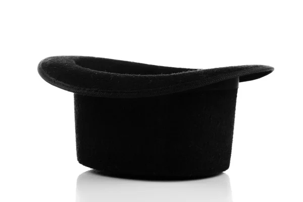 Sombrero negro aislado sobre fondo blanco — Foto de Stock
