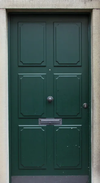Дверь старая — стоковое фото