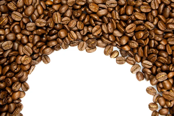 Bonen van de koffie geïsoleerd op witte achtergrond — Stockfoto