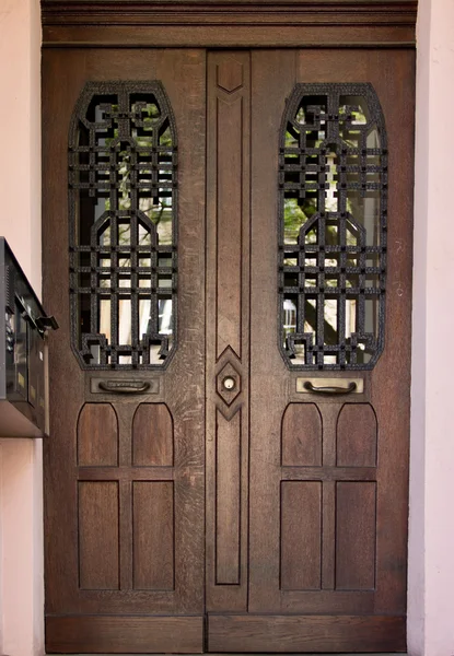 Двері старий — стокове фото