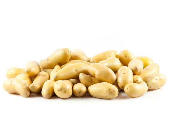 Aardappel geïsoleerd op witte achtergrond — Stockfoto