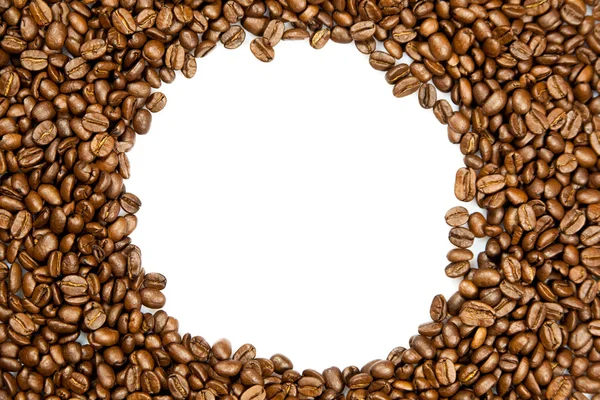 Ziarna kawy na białym tle — Zdjęcie stockowe