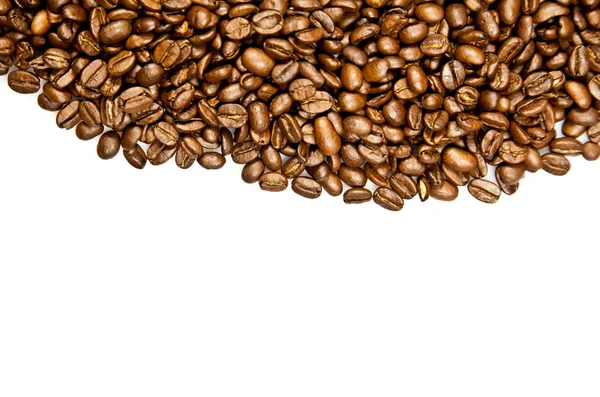 Bonen van de koffie geïsoleerd op witte achtergrond — Stockfoto