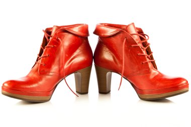 yüksek topuk ayakkabı kadınlar beyaz zemin üzerine