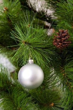 Yılbaşı ağacı süsleri