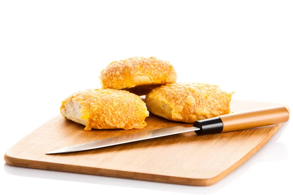 Peynir ekmek rulo isolatedon beyaz arka plan — Stok fotoğraf