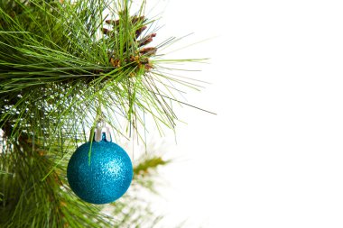 Yılbaşı ağacı süsleri