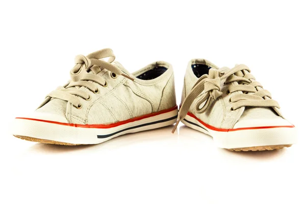 Scarpe casual isolate su sfondo bianco — Foto Stock