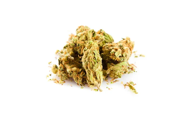 Marihuana izolovaných na bílém pozadí — Stock fotografie