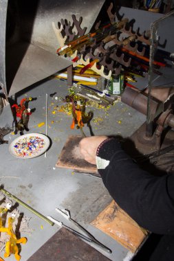 el yapımı cam figürler