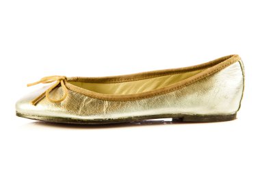 beyaz arkaplanda ayakkabılar