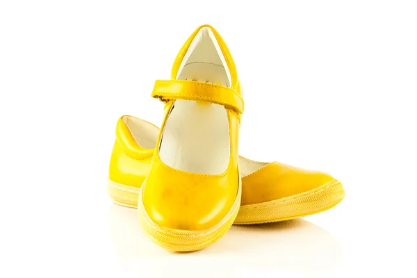 Zapatos femeninos aislados sobre fondo blanco niños beautifu — Foto de Stock