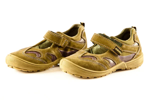 Zapatos para niños aislados sobre fondo blanco. estilo libre comodidad —  Fotos de Stock