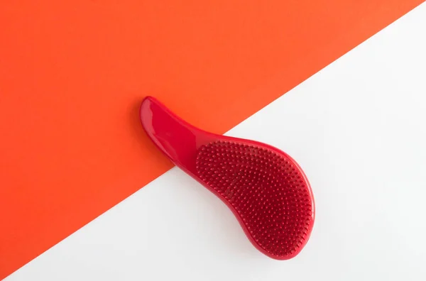 Red Comb White Red Background Top View Copy Space — Stock Fotó