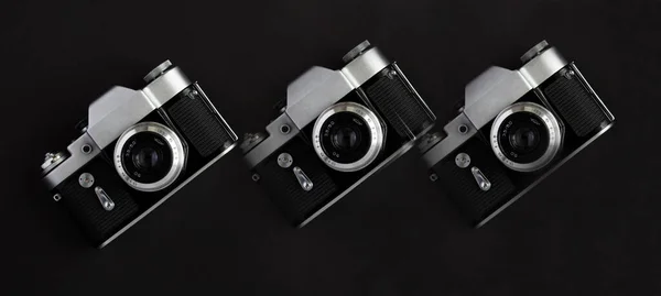 Old Photocamera Black Background Flat Lay Top View Close — Zdjęcie stockowe
