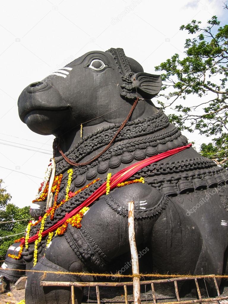 Supposedly the biggest Nandi in the World Stock Photo by ©AMzPhoto ...