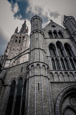 tehditkar görünümünü our lady Kilisesi