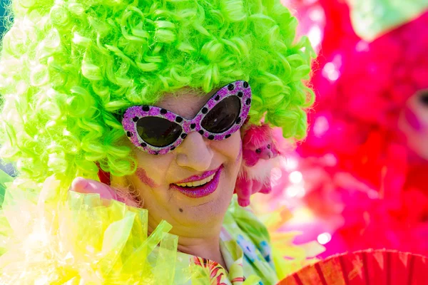 Zelená drag queen na christopher street day — Stock fotografie