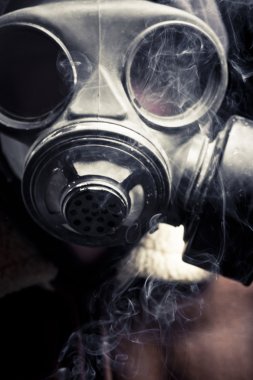 Gaz Maskeli adam portresi