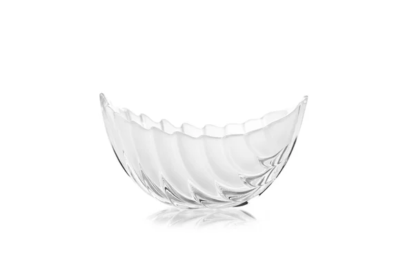 Vaso vuoto di vetro, isolato su fondo bianco — Foto Stock