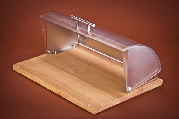 kahverengi zemin üzerine ekmek kutusu