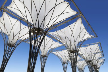 Park tasarımı metal tepe örtüsü güneşten korunmak için ve hava geçirmez.