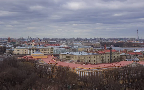 Pohled Petrohrad Katedrále Izáka — Stock fotografie