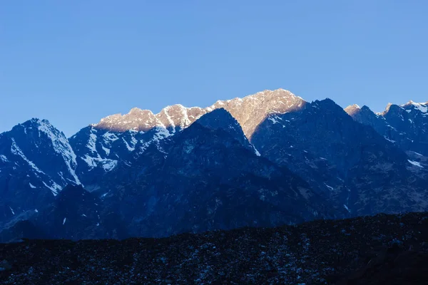 Snowy Mountain Peaks Dawn Himalayas Manaslu Region — Stock Photo, Image