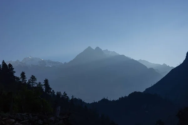 Blurred Mountain Peaks Himalayas Dawn — Stock Photo, Image