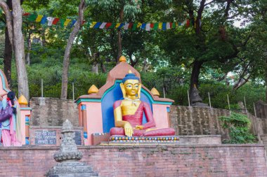 Nepal, Swayambhunath bölgesindeki bir tepede Buda heykeli