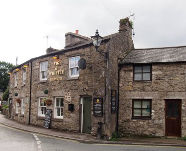 Cartmel, cumbria, Birleşik Krallık - 16 Eylül 2021: Carmel cumbria 'daki domuz ve düdük barı