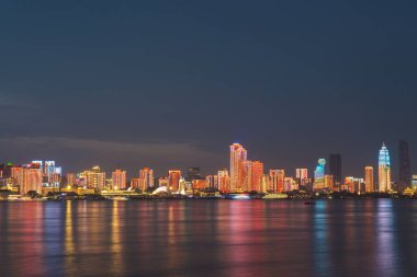 Hubei, Çin 'de Wuhan şehrinin gökyüzü manzarası