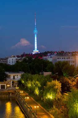 Hubei, Çin 'de Wuhan şehrinin gökyüzü manzarası