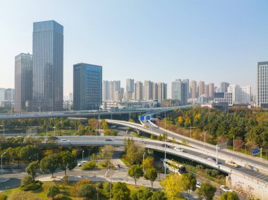 Wuhan, Hubei, Çin 'deki Houxianghe Park' ın sonbahar manzarası