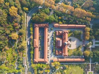 Wuchang, Wuhan, Hubei, Çin 'deki Shouyi Park' ın sonbahar manzarası.