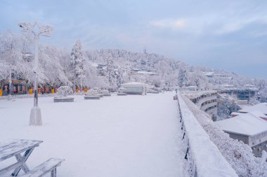 Lushan 5A Sahne Bölgesi, Jiujiang Şehri, Jiangxi Bölgesi 'nde kış kar manzarası