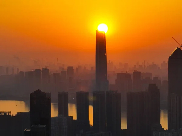 Ciudad Amanecer Amanecer Horizonte Paisaje Wuhan Hubei China — Foto de Stock