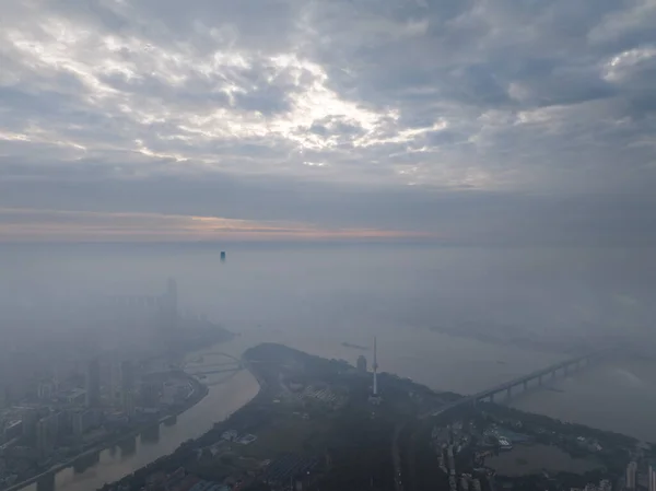 Hubei Wuhan Yaz Kentsel Hava Çizgisi Fotoğraf Sahnesi — Stok fotoğraf