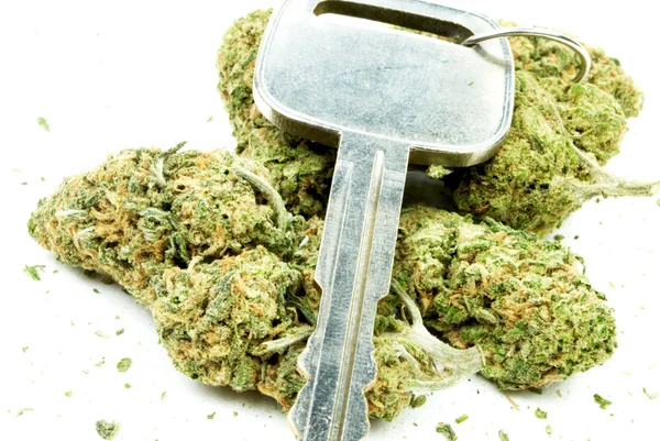 Marijuana, Driving Under the Influence, Cannabis and Car Keys — Stock Photo, Image