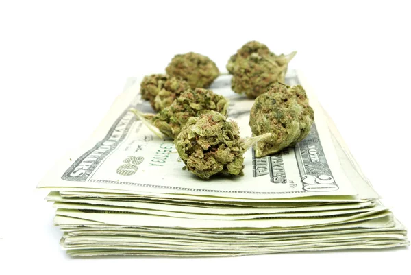 Marihuana en geld — Stockfoto