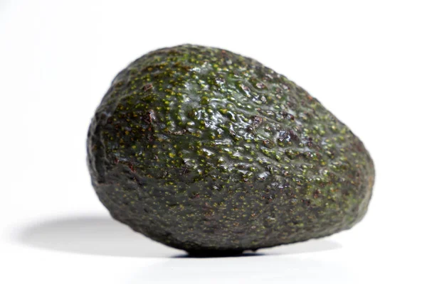 Fris Groen Avocado Witte Achtergrond — Stockfoto