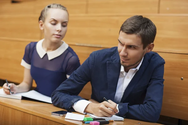 Student zieht sich zurück — Stockfoto