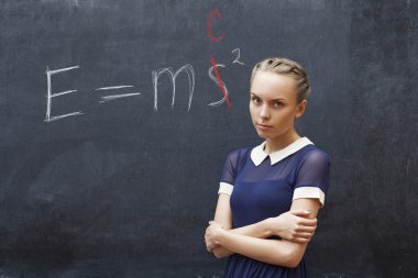 blackboard sözlerle, güzel kız öğrenci