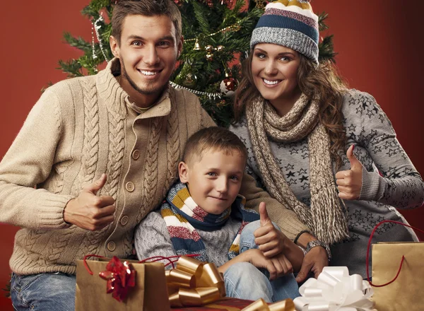 Šťastná rodina na Vánoce — Stock fotografie