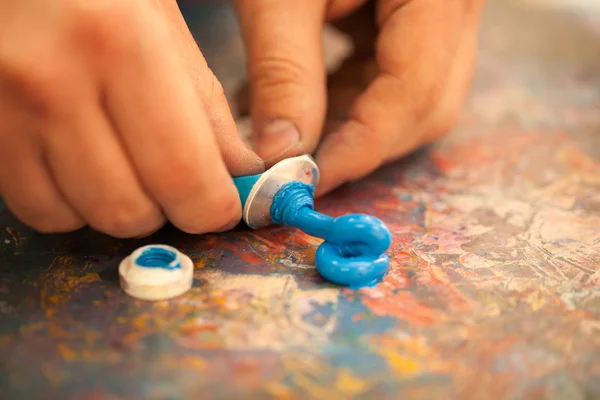 Para fora um pintor — Fotografia de Stock